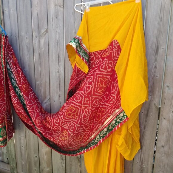 Vintage Sari Saree Red Yellow Green Gold with Jeweled Sequins - Picture 2 of 10